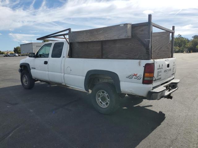 Фото 2 с аукциона – 2002 CHEVROLET SILVERADO с VIN 1GCHK29U22E132147