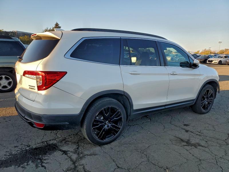 Photo 3 from auction – 2021 HONDA PILOT SE with VIN 5FNYF6H28MB074476