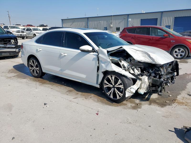 Photo 4 from auction – 2021 VOLKSWAGEN PASSAT with VIN 1VWSA7A39MC000555