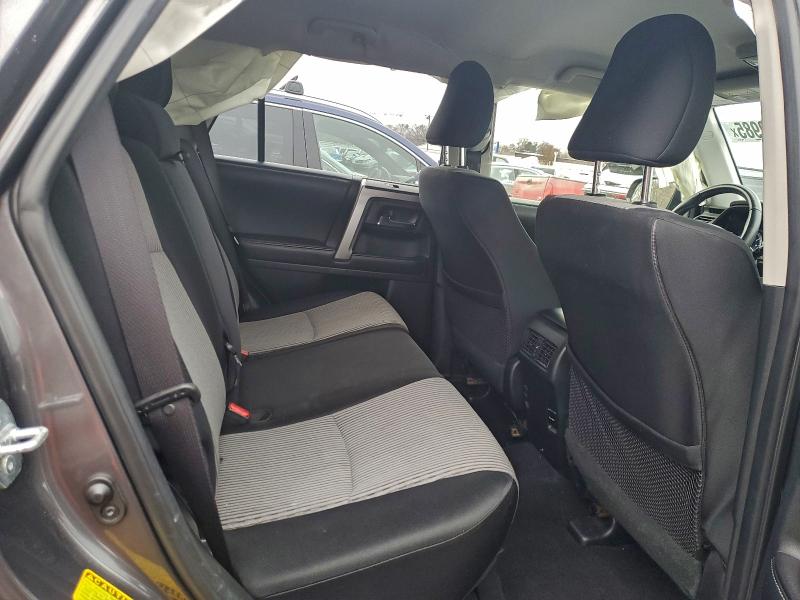 Photo 10 from auction – 2016 TOYOTA 4RUNNER SR with VIN JTEBU5JR1G5403114