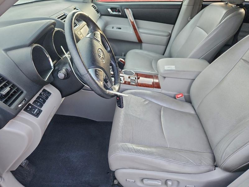 Photo 7 from auction – 2011 TOYOTA HIGHLANDER with VIN 5TDDK3EH5BS091598