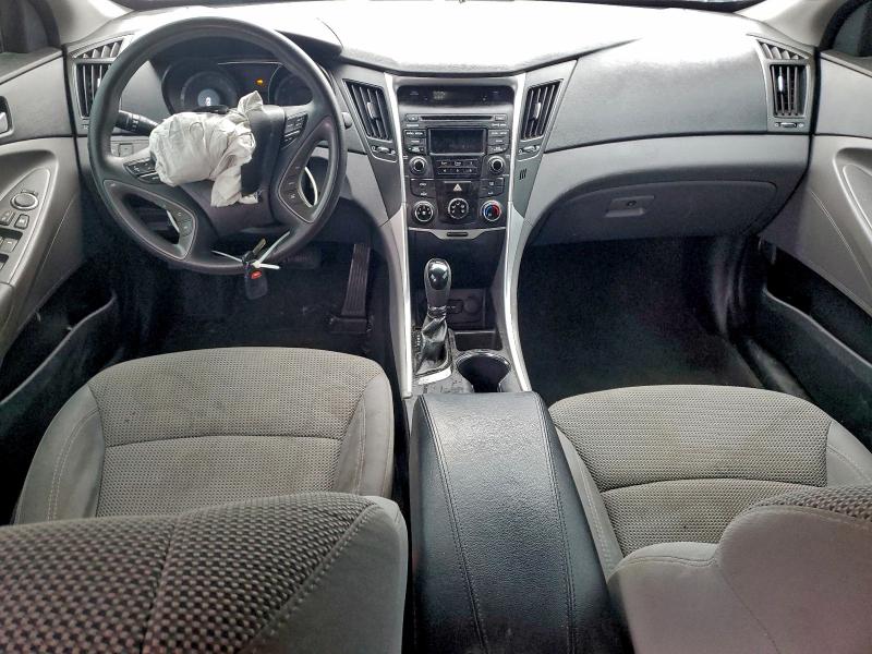 Photo 8 from auction – 2014 HYUNDAI SONATA with VIN 5NPEB4AC0EH814904
