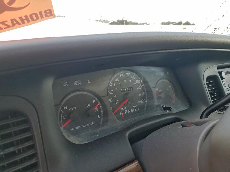 Photo 9 from auction – 2004 FORD CROWN VICT with VIN 2FAFP74W34X184506