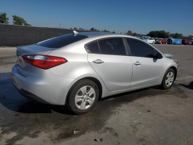 Photo 3 from auction – 2016 KIA FORTE LX with VIN KNAFK4A66G5488718