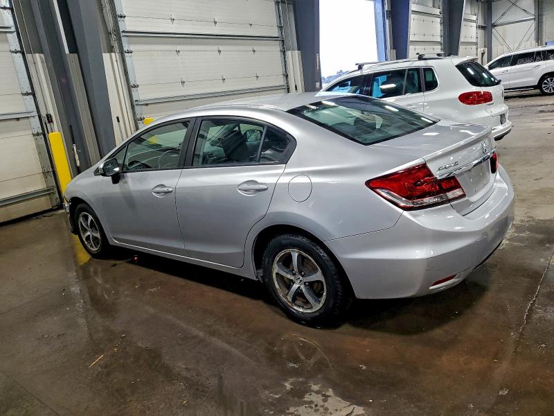 Фото 2 с аукциона – 2015 HONDA CIVIC SE с VIN 19XFB2F72FE018682