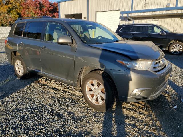 Photo 4 from auction – 2011 TOYOTA HIGHLANDER with VIN 5TDZA3EH7BS008696