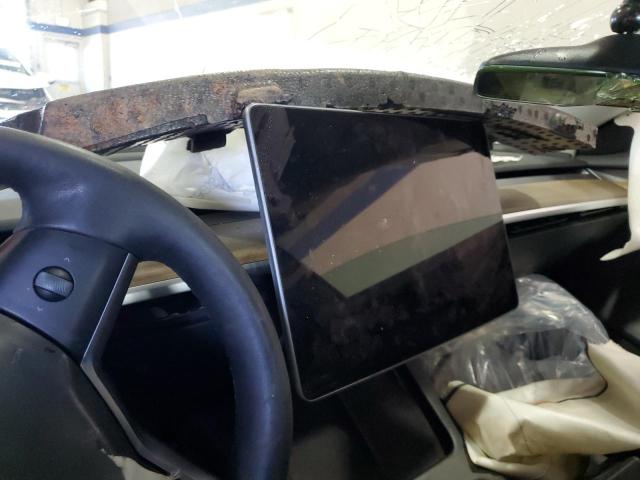 Photo 9 from auction – 2022 TESLA MODEL 3 with VIN 5YJ3E1EA5NF368558