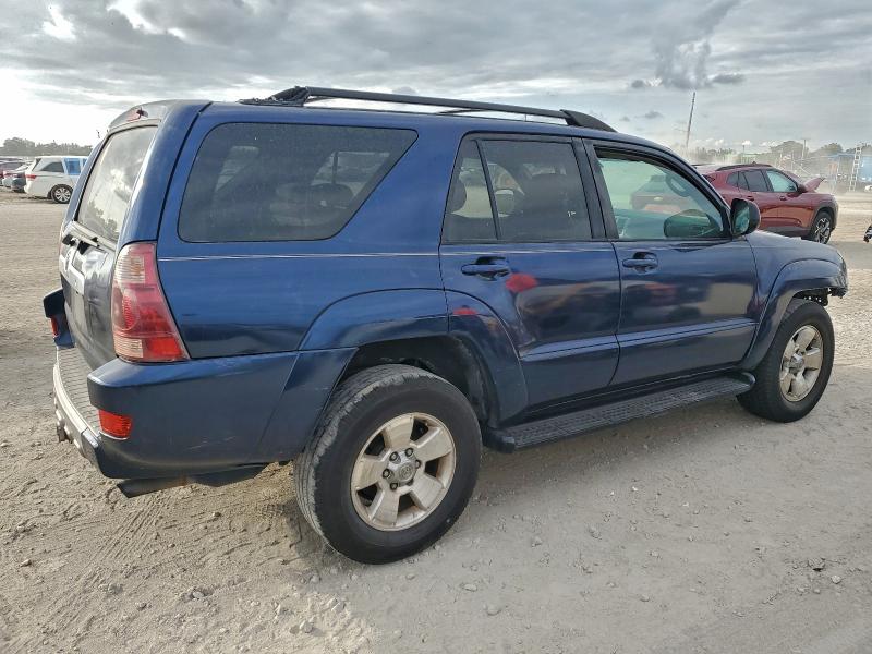 Photo 3 from auction – 2004 TOYOTA 4RUNNER SR with VIN JTEZU14R748009436