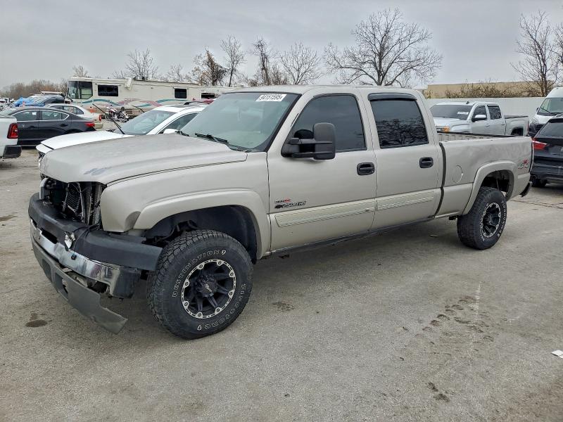 CHEVROLET SILVERADO 2005 with VIN 1GCHK23235F819403 - Photo from auction