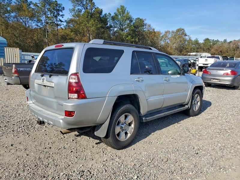 Photo 3 from auction – 2004 TOYOTA 4RUNNER SR with VIN JTEZU14RX40036001