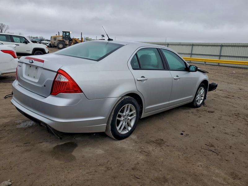 Photo 3 from auction – 2012 FORD FUSION S with VIN 3FAHP0GA9CR365073