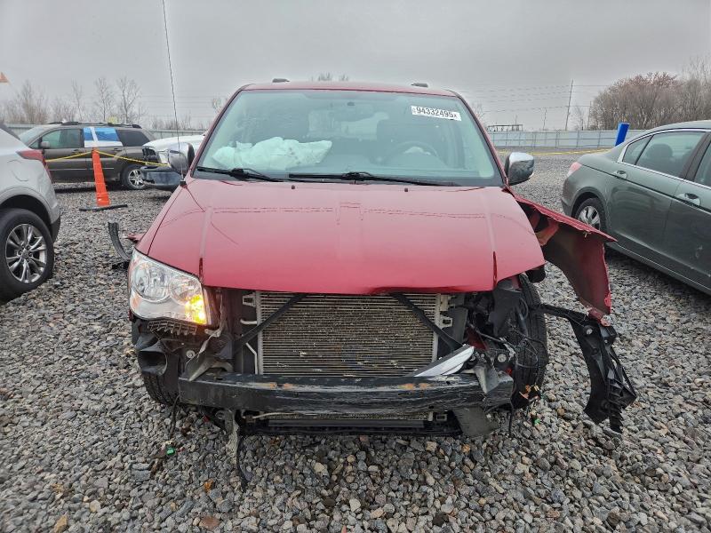 Photo 5 from auction – 2016 CHRYSLER TOWN & COU with VIN 2C4RC1CG6GR194367