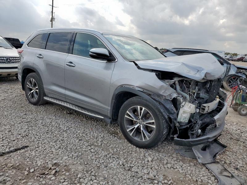 Photo 4 from auction – 2016 TOYOTA HIGHLANDER with VIN 5TDKKRFH2GS505503