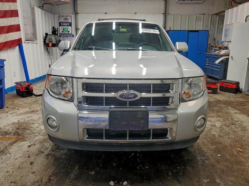 Photo 5 from auction – 2012 FORD ESCAPE LIM with VIN 1FMCU9EG2CKB98712