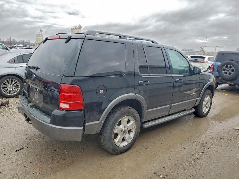 Photo 3 from auction – 2004 FORD EXPLORER with VIN 1FMZU63E84ZB35701