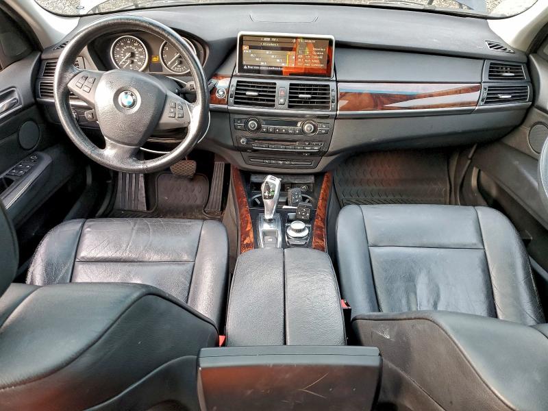 Photo 8 from auction – 2007 BMW X5 3.0I with VIN 4USFE43507LY79285