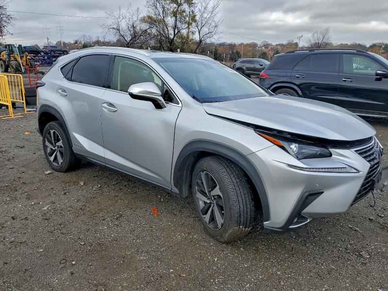 Photo 4 from auction – 2019 LEXUS NX 300H with VIN JTJBJRBZ7K2114409