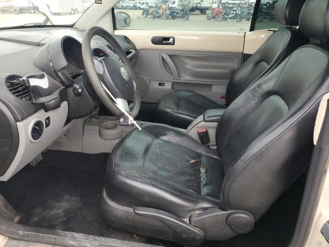Photo 7 from auction – 2004 VOLKSWAGEN NEW BEETLE with VIN 3VWCD31Y64M320270