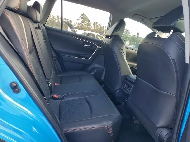 Photo 11 from auction – 2019 TOYOTA RAV4 ADVEN with VIN 2T3J1RFV9KC018604