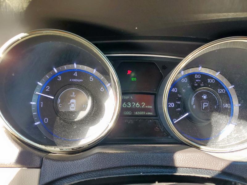 Photo 9 from auction – 2013 HYUNDAI SONATA SE with VIN 5NPEC4AC0DH634480
