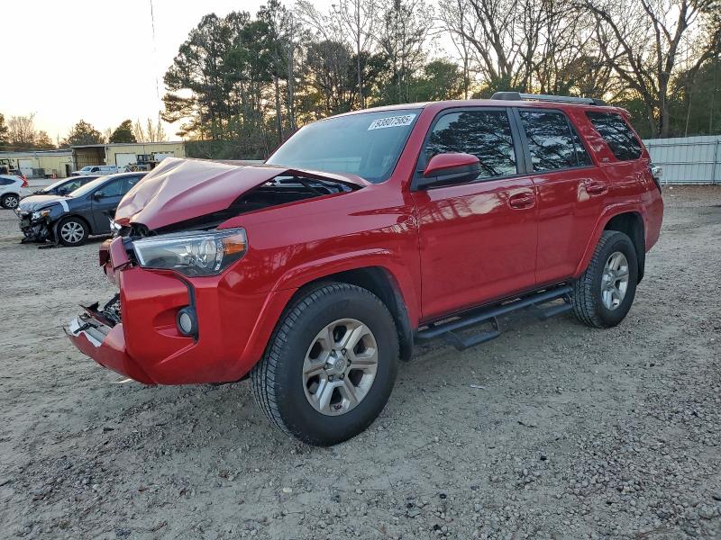 TOYOTA 4RUNNER SR 2019 with VIN JTEZU5JR9K5202357 - Photo from auction