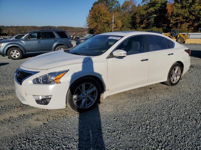 NISSAN ALTIMA 2.5 2015 with VIN 1N4AL3APXFC218629 - Photo from auction