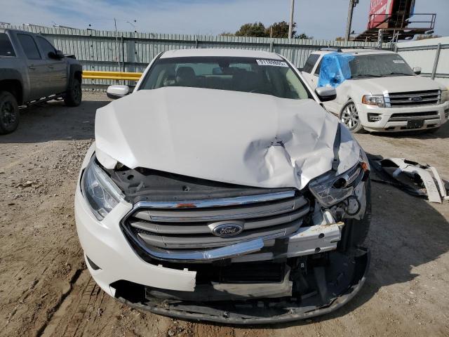 Photo 5 from auction – 2016 FORD TAURUS SEL with VIN 1FAHP2E8XGG144588
