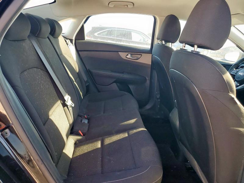 Photo 10 from auction – 2021 KIA FORTE FE with VIN 3KPF24AD0ME298673