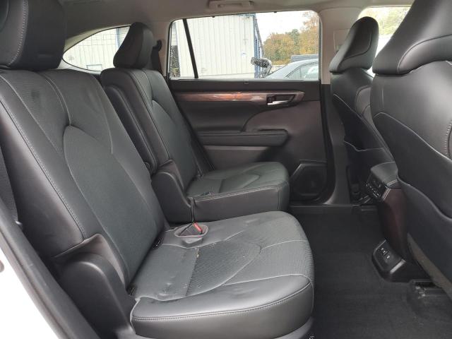 Photo 11 from auction – 2020 TOYOTA HIGHLANDER with VIN 5TDDZRBH0LS034777