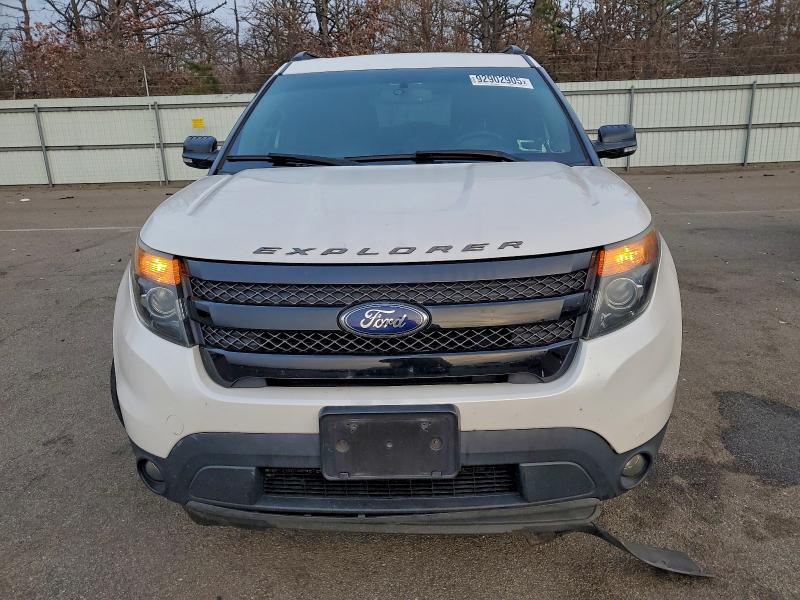 Photo 5 from auction – 2015 FORD EXPLORER S with VIN 1FM5K8GT6FGA24202