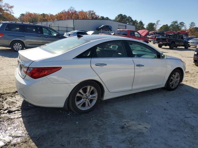 Photo 3 from auction – 2012 HYUNDAI SONATA SE with VIN 5NPEC4AC4CH406027