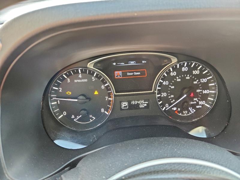 Photo 9 from auction – 2013 NISSAN PATHFINDER with VIN 5N1AR2MM1DC608189