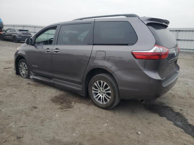 Photo 2 from auction – 2020 TOYOTA SIENNA XLE with VIN 5TDYZ3DC0LS072736