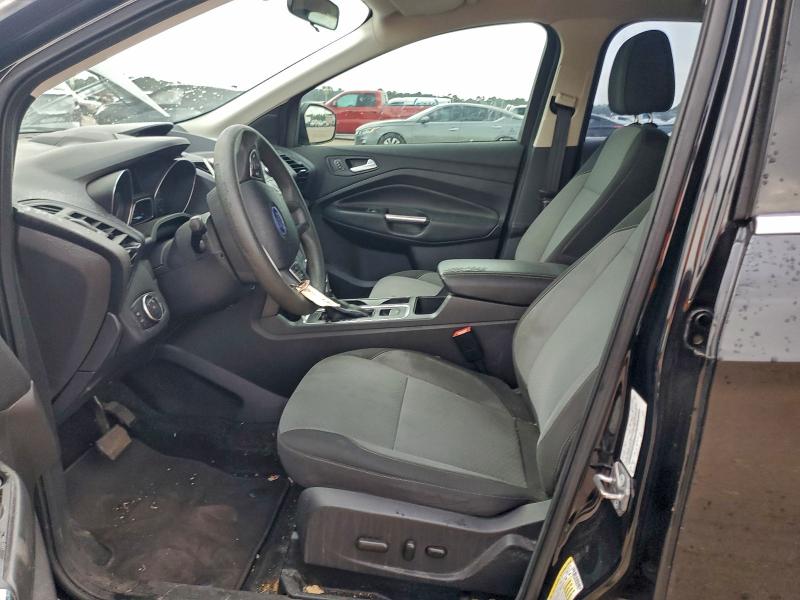 Photo 7 from auction – 2017 FORD ESCAPE SE with VIN 1FMCU0GD5HUE07290