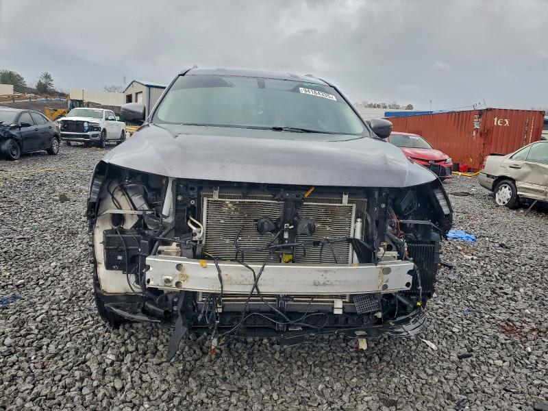 Photo 5 from auction – 2017 NISSAN PATHFINDER with VIN 5N1DR2MN0HC686930