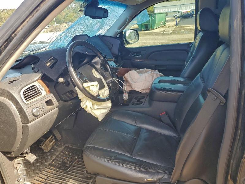 Photo 7 from auction – 2007 GMC NEW SIERRA with VIN 2GTFC13Y871633711