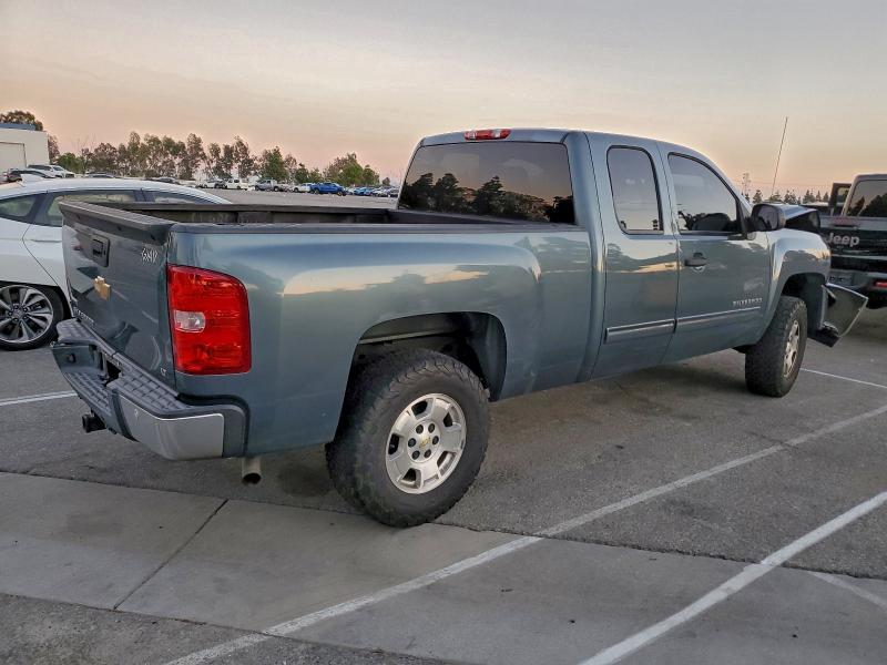 Photo 3 from auction – 2012 CHEVROLET SILVERADO with VIN 1GCRCSE05CZ313192