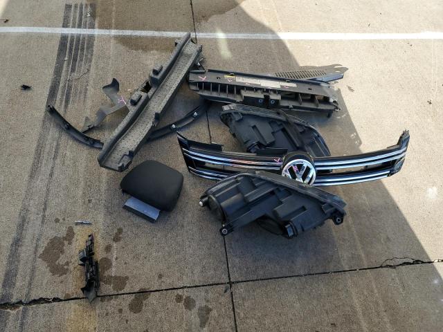 Photo 13 from auction – 2018 VOLKSWAGEN TIGUAN LIMITED with VIN WVGAV7AX4JK003821