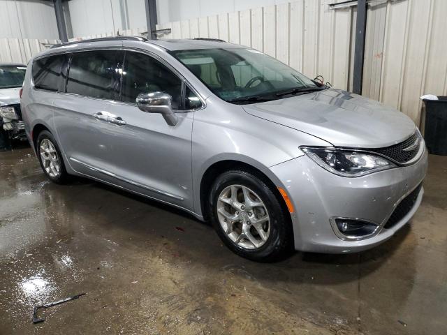 Photo 4 from auction – 2017 CHRYSLER PACIFICA L with VIN 2C4RC1GG5HR545281