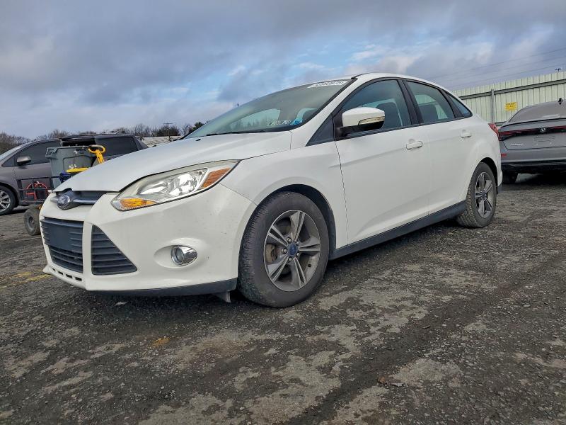 FORD FOCUS SE 2014 with VIN 1FADP3F26EL274421 - Photo from auction