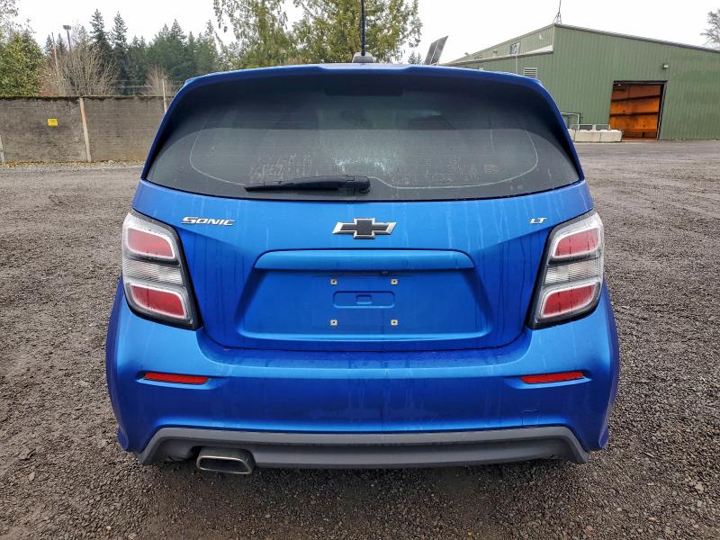 Photo 6 from auction – 2018 CHEVROLET SONIC LT with VIN 1G1JD6SG3J4122196