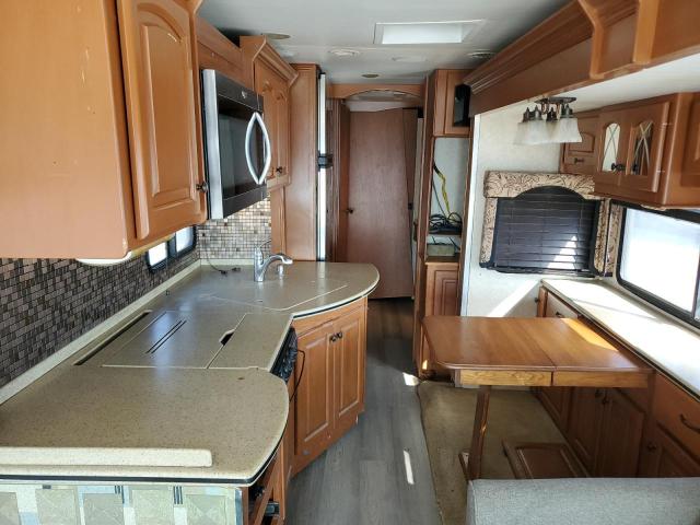 Photo 6 from auction – 2007 FREIGHTLINER CHASSIS X with VIN 4UZAB2DC77CZ20839
