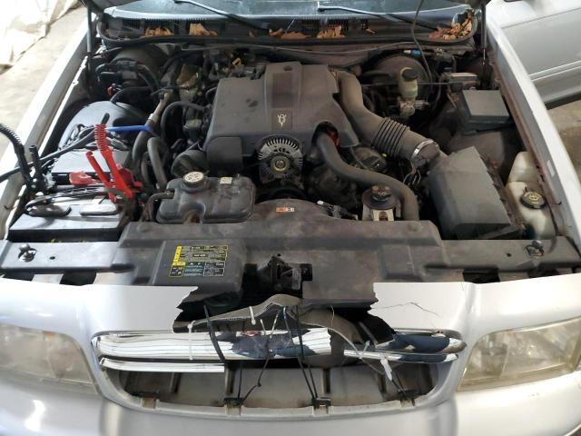 Photo 11 from auction – 2003 FORD CROWN VICT with VIN 2FAFP74W33X167123