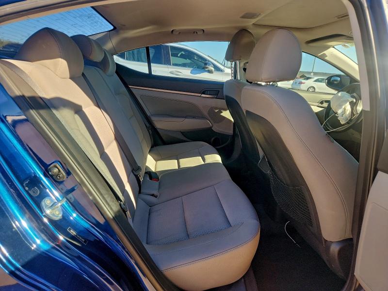 Photo 10 from auction – 2018 HYUNDAI ELANTRA SE with VIN 5NPD84LF9JH366299