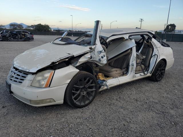 CADILLAC DTS 2008 with VIN 1G6KD57Y68U139143 - Photo from auction
