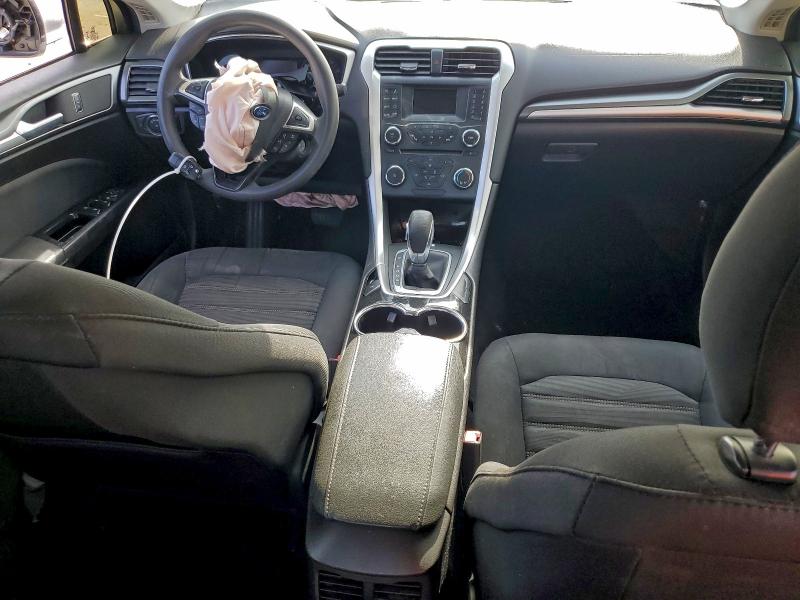 Photo 8 from auction – 2016 FORD FUSION SE with VIN 3FA6P0H76GR307065