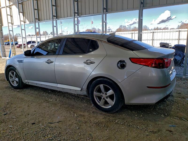 Photo 2 from auction – 2015 KIA OPTIMA LX with VIN 5XXGM4A73FG406142
