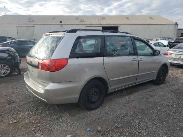 Photo 3 from auction – 2010 TOYOTA SIENNA CE with VIN 5TDKK4CC3AS324803