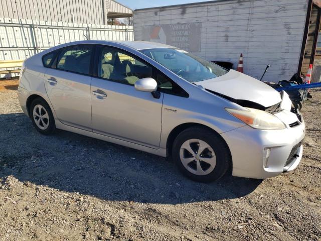 Photo 4 from auction – 2013 TOYOTA PRIUS with VIN JTDKN3DU9D5576526
