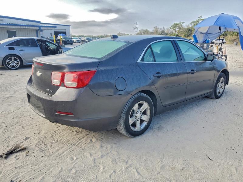 Photo 3 from auction – 2013 CHEVROLET MALIBU LS with VIN 1G11B5SA8DF139788